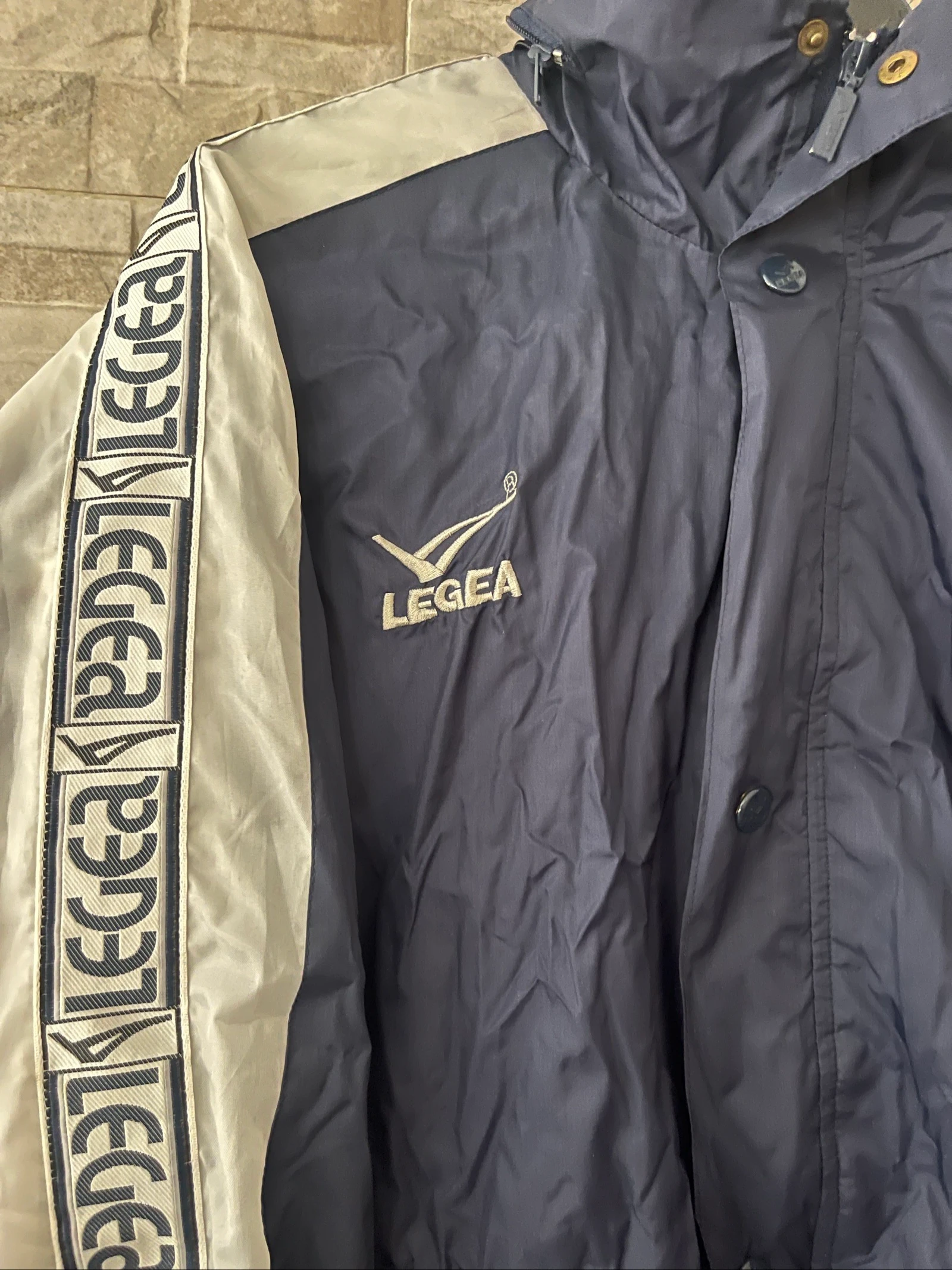 Vintage Legea Navy Blue Raincoat | Unisex Windbreaker | Size XL – photo 2